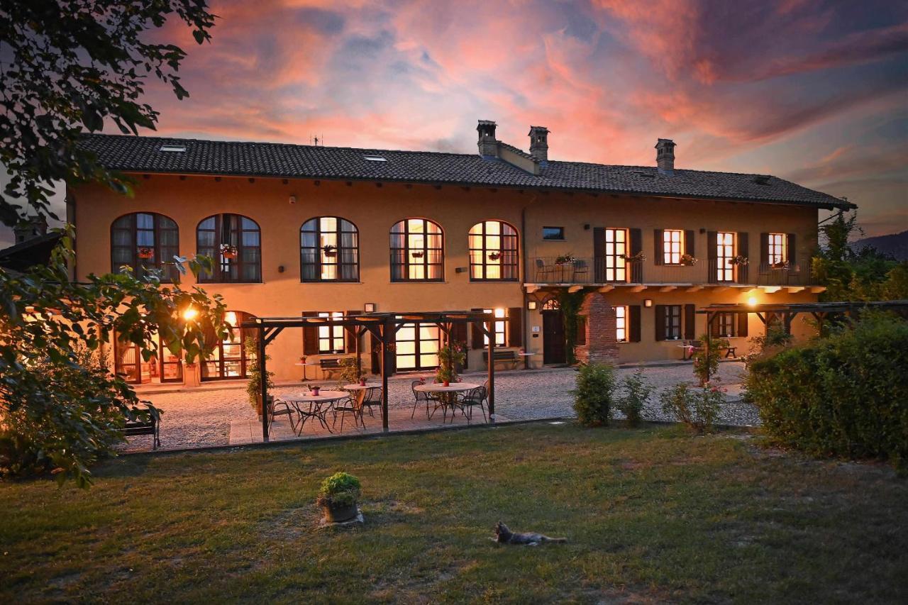 Hostal La Ca Dolga La Morra Exterior foto