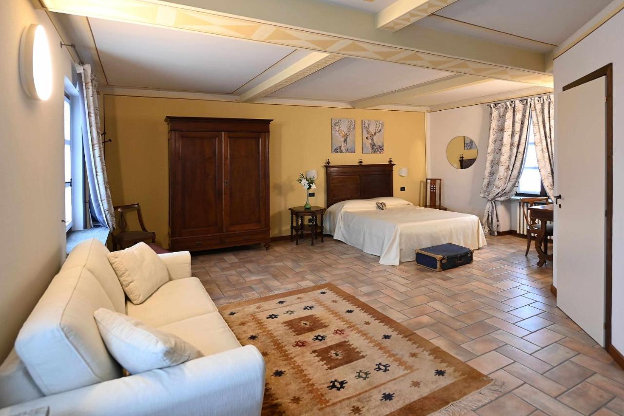 Hostal La Ca Dolga La Morra Habitación foto