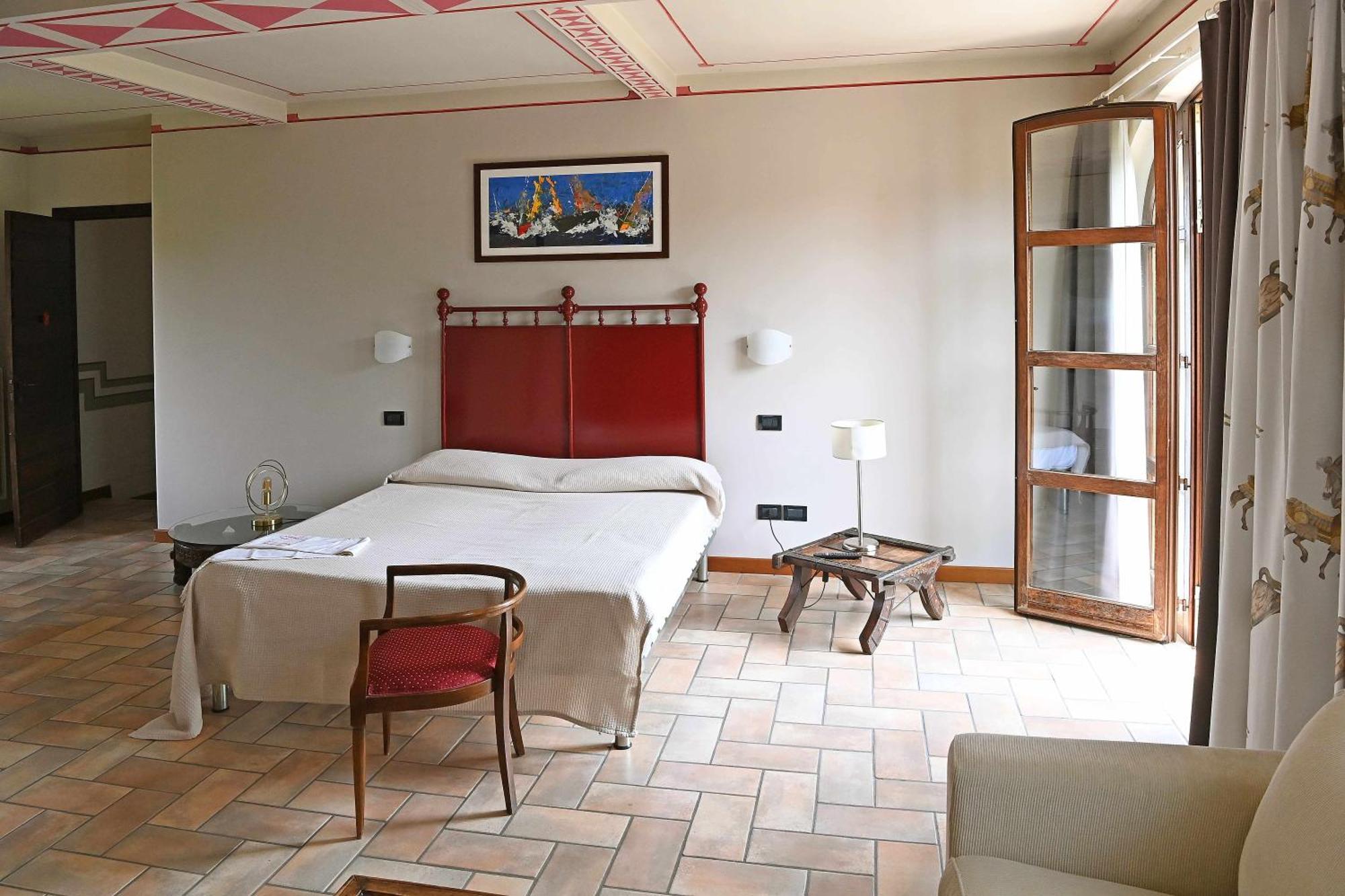 Hostal La Ca Dolga La Morra Habitación foto