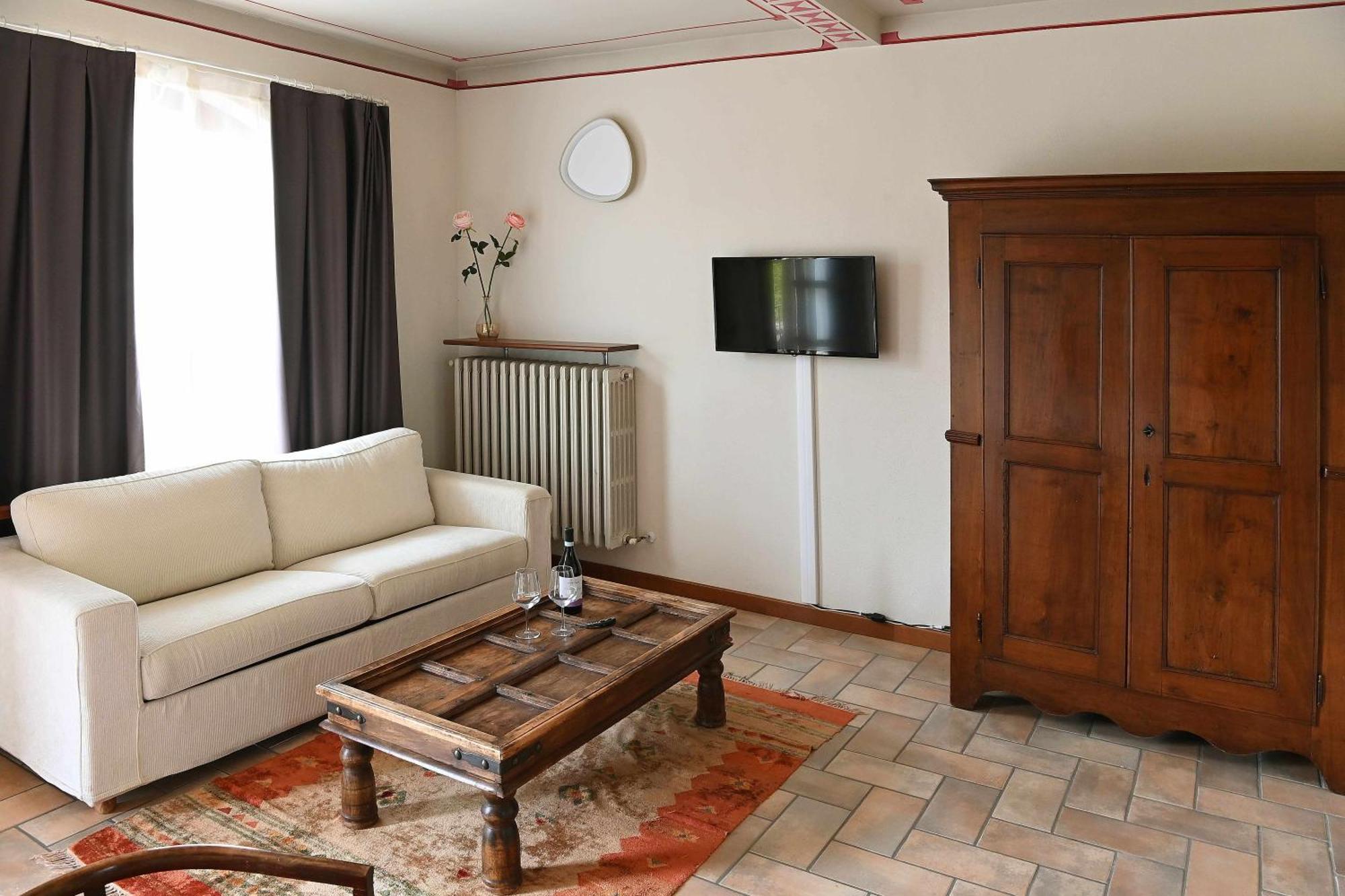 Hostal La Ca Dolga La Morra Habitación foto