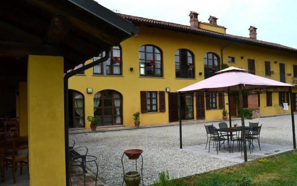 Hostal La Ca Dolga La Morra Exterior foto