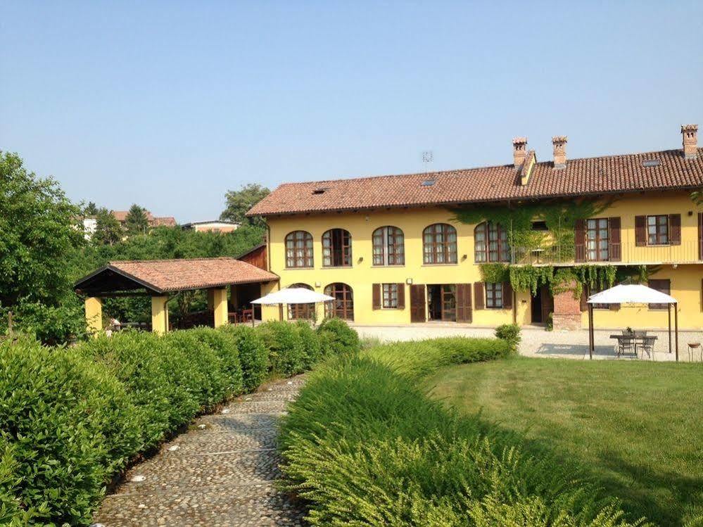 Hostal La Ca Dolga La Morra Exterior foto